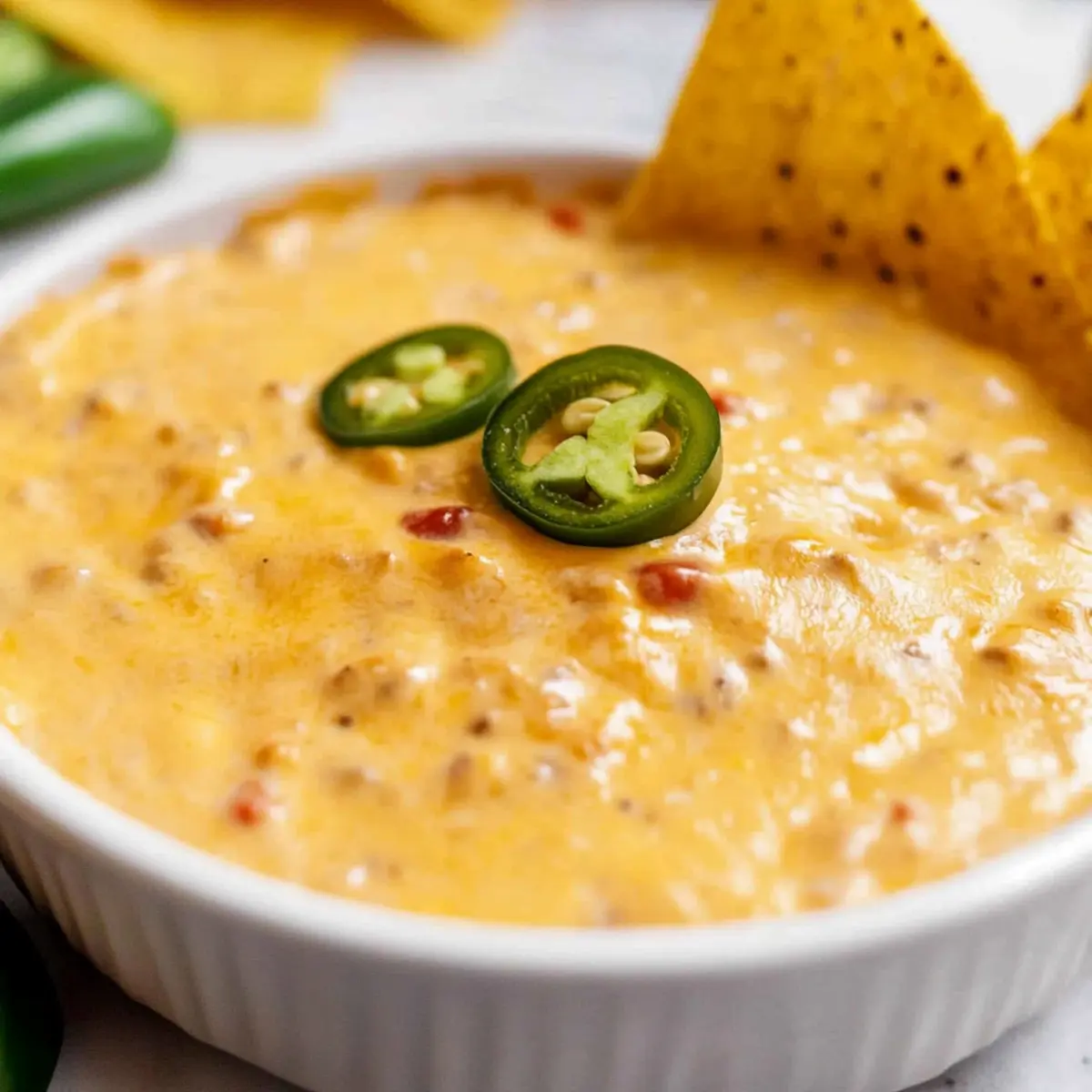 VELVEETA CHEESE DIP WITH SAUSAGE