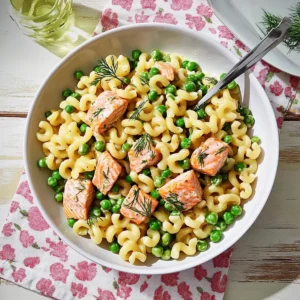 Spring Pasta with Salmon, Peas, and Dill