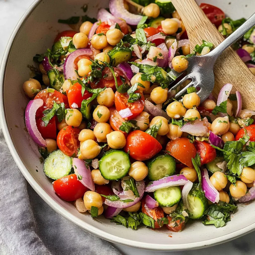 Fresh and Flavorful Chickpea Salad for Every Occasion