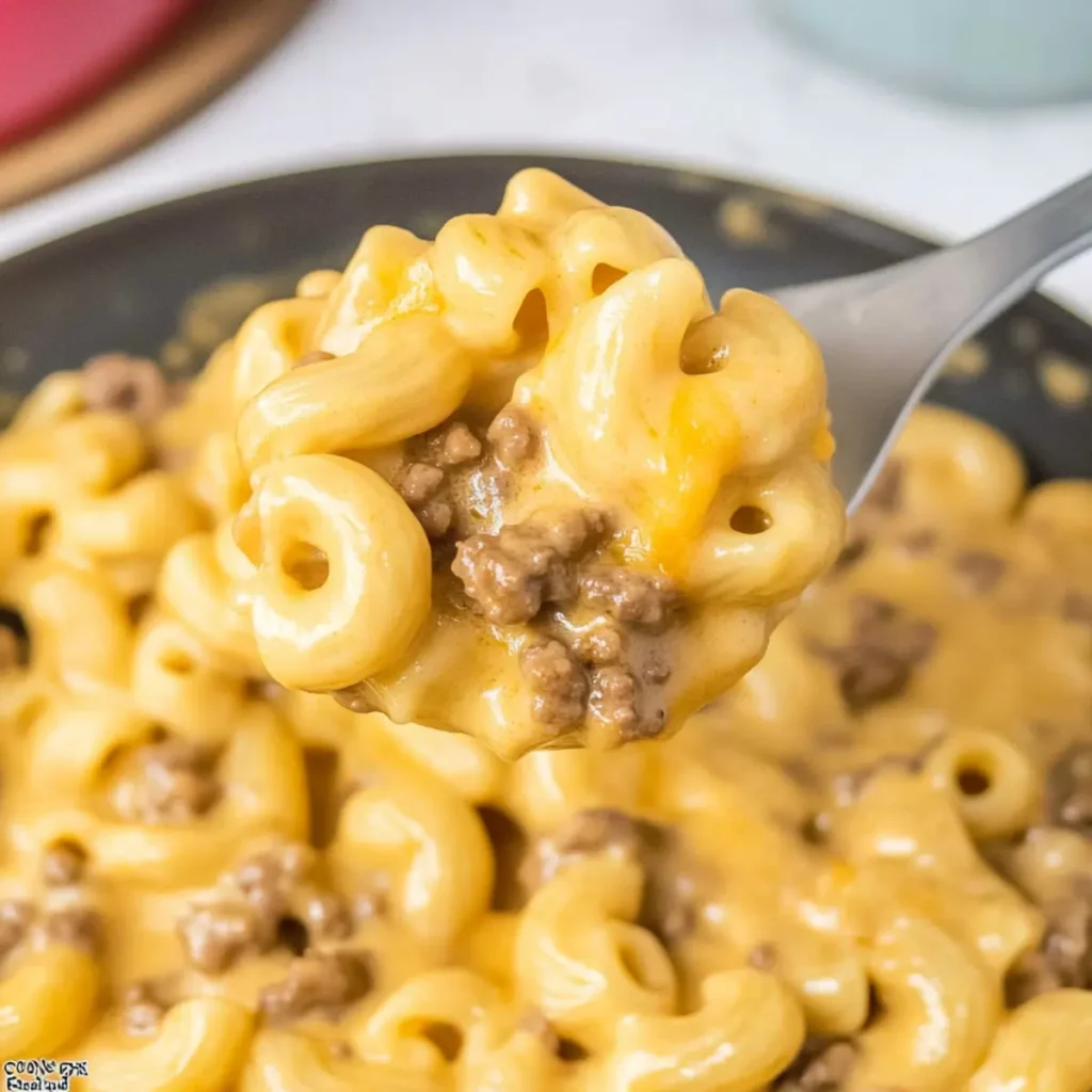 Creamy Hamburger Mac and Cheese for Cozy Family Dinners